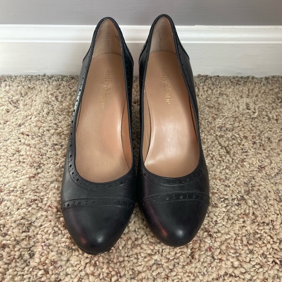 Kelly & Katie Black Rebecca Wedge Heels - Picture 2 of 4